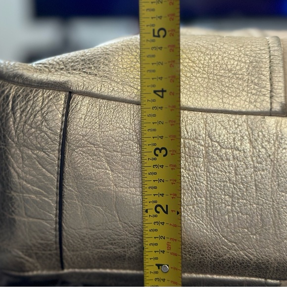 Coach tote with dust bag - Picture 3 of 11